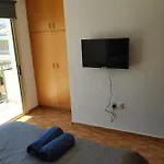Kapparisvilla * Паралимни
