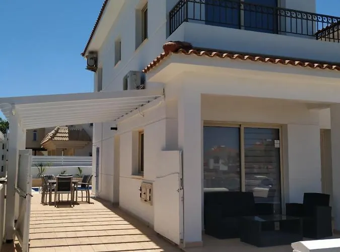 Kapparisvilla Paralimni