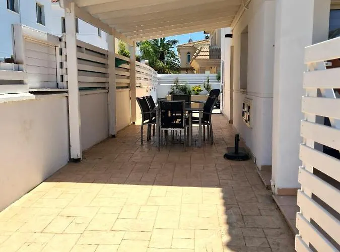 Villa Kapparisvilla Paralimni